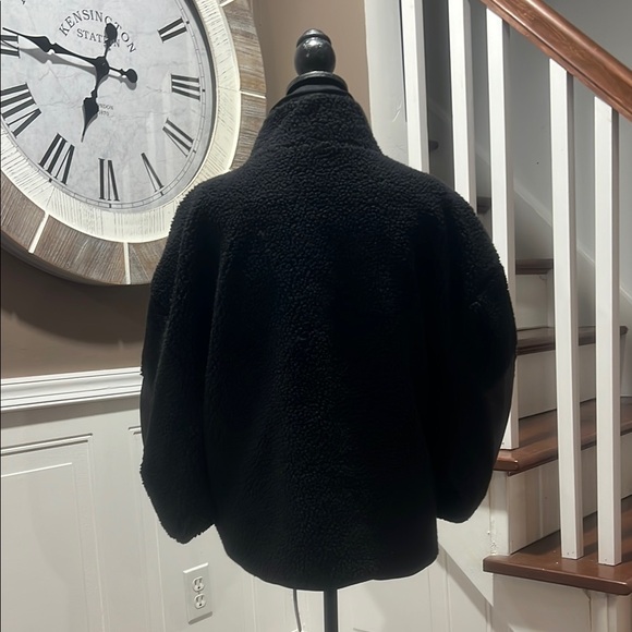 Black Sherpa Jacket - Picture 2 of 6